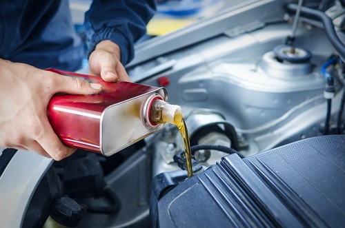 Cambio de Aceite de Motor para Carro en Barranquilla en Taller Automotriz y a Domicilio 2